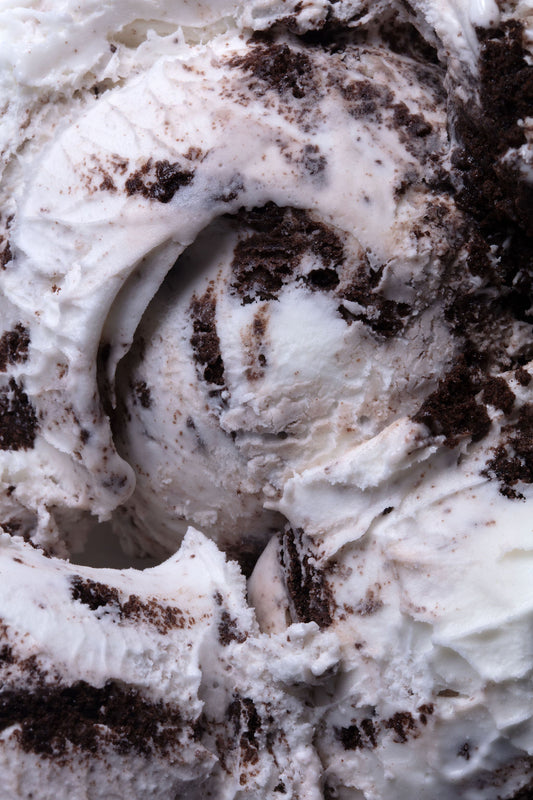 COOKIES AND CREAM